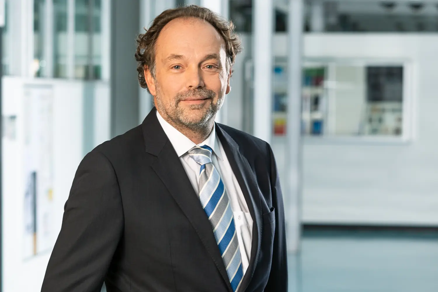 Portrait von Rolf Jäger